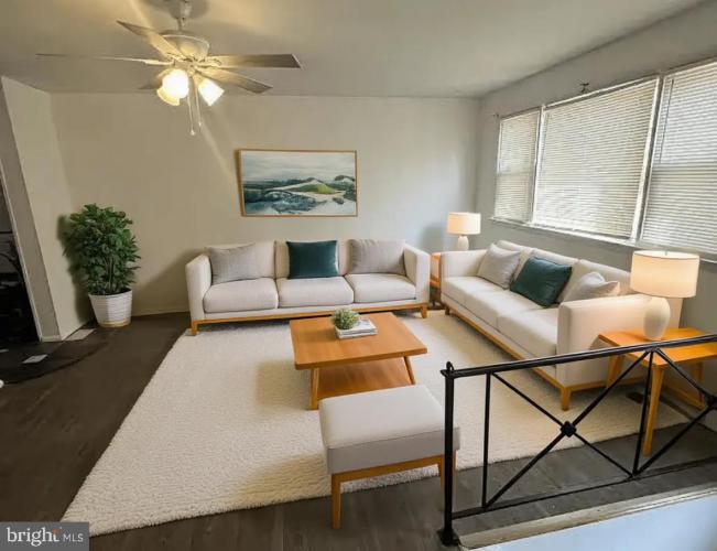 Photo of 1206 Lakeshore Drive