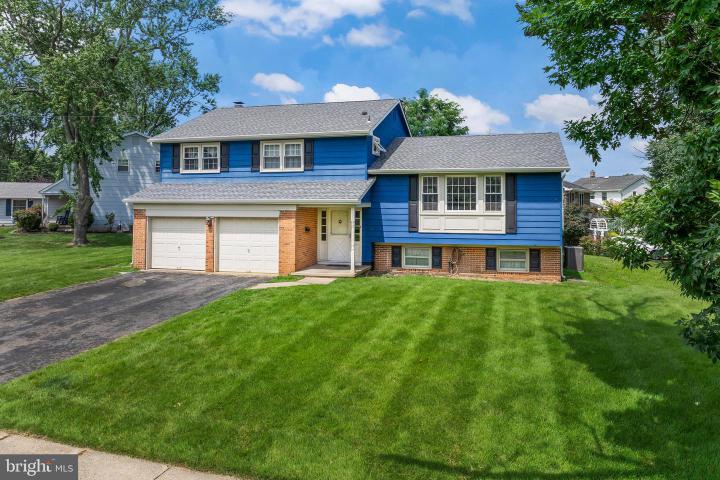 Photo of 645 Croyden Drive, Cherry Hill NJ