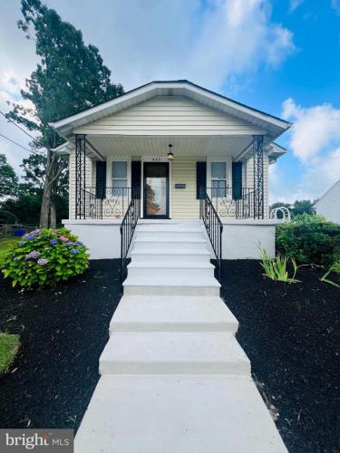 Photo of 430 W Brooke Avenue, Magnolia NJ