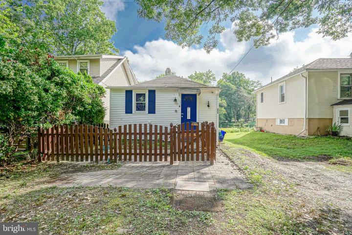 Photo of 243 Van Horn Avenue