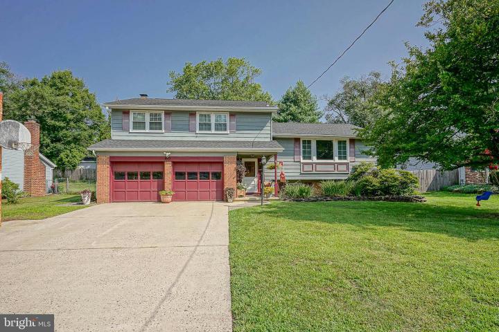 Photo of 419 Old Orchard Road, Cherry Hill NJ
