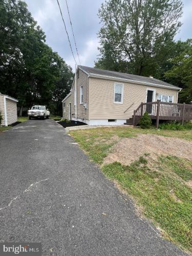 Photo of 19 United States Avenue