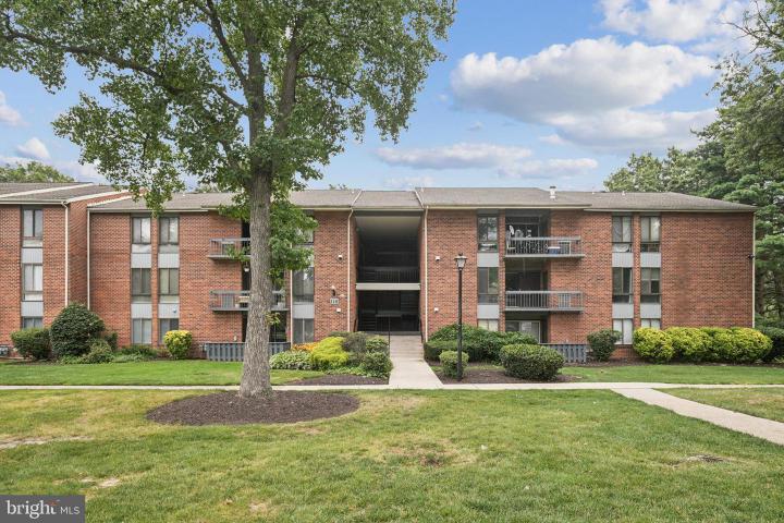 Photo of 116 Van Buren Road 8, Voorhees NJ