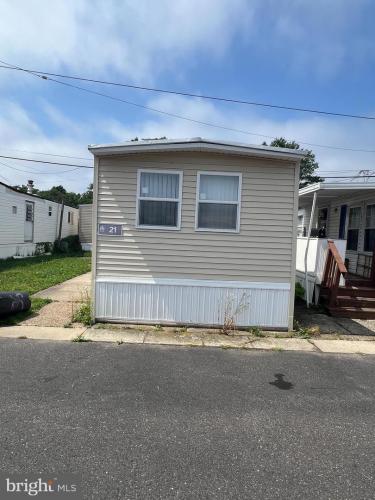 Photo of 21 Cedarwood, Gloucester City NJ