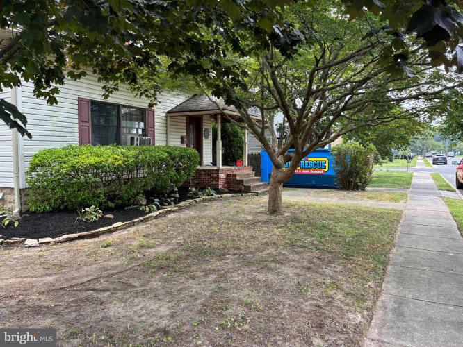 Photo of 110 Lake Avenue, Glendora NJ