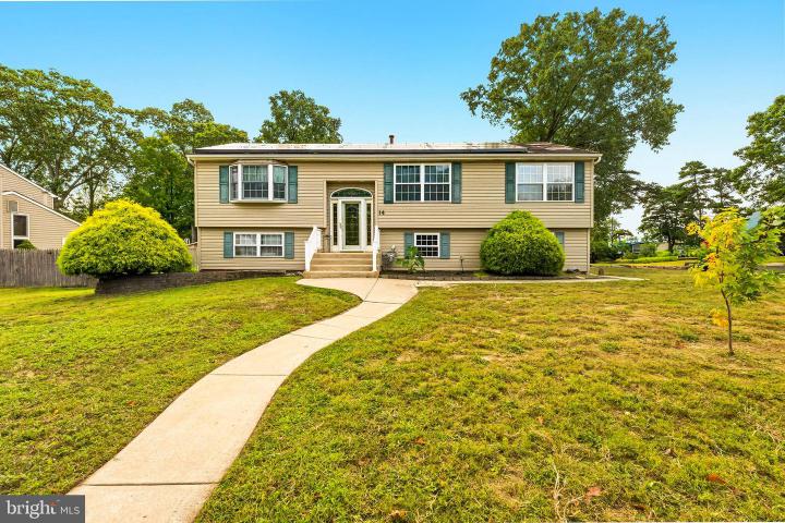 Photo of 14 Tiffany Place, Sicklerville NJ