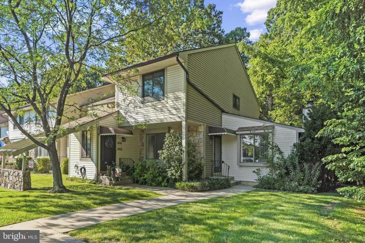 Photo of 122 Avignon Way 122, Pennsauken NJ