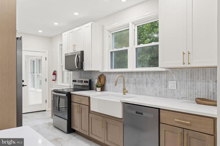 Photo of 908 Fulton Street, Cherry Hill NJ