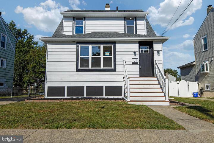 Photo of 113 Center Avenue, Mount Ephraim NJ