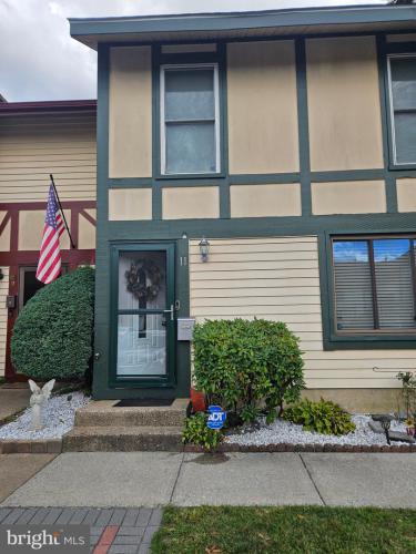 Photo of 11 Dover Court