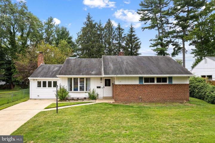 Photo of 208 Chapel Avenue, Cherry Hill NJ