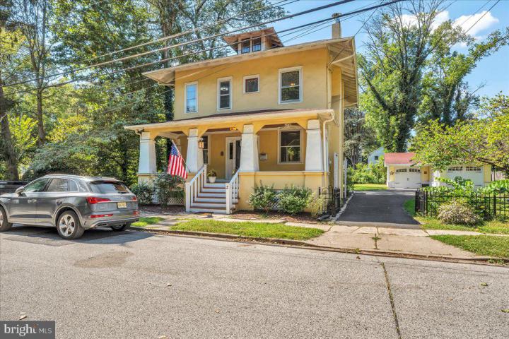 Photo of 2 Evergreen Lane, Haddonfield NJ