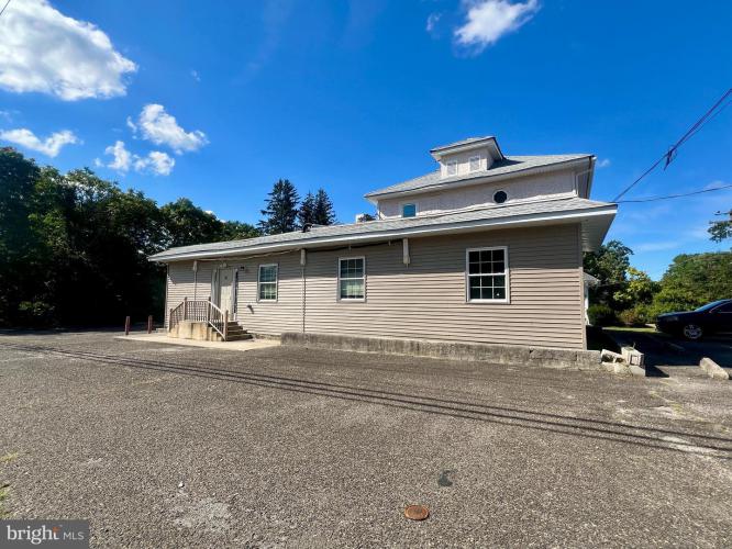 Photo of 320 White Horse Pike