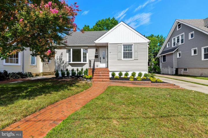 Photo of 919 Belmont Avenue, Haddon Township NJ