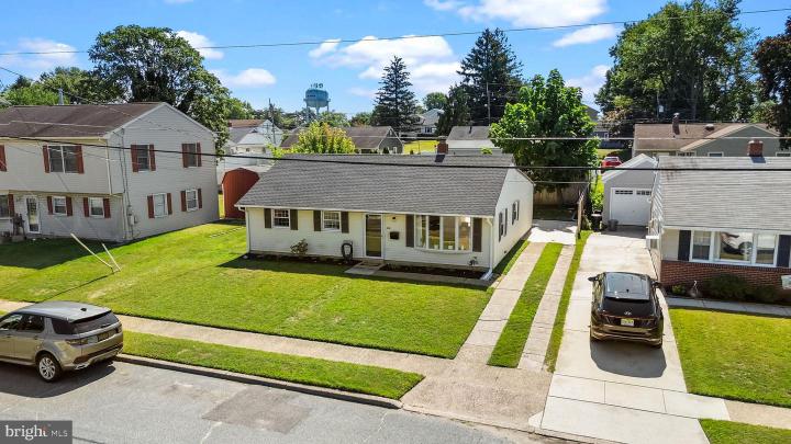 Photo of 408 Windsor Drive, Bellmawr NJ