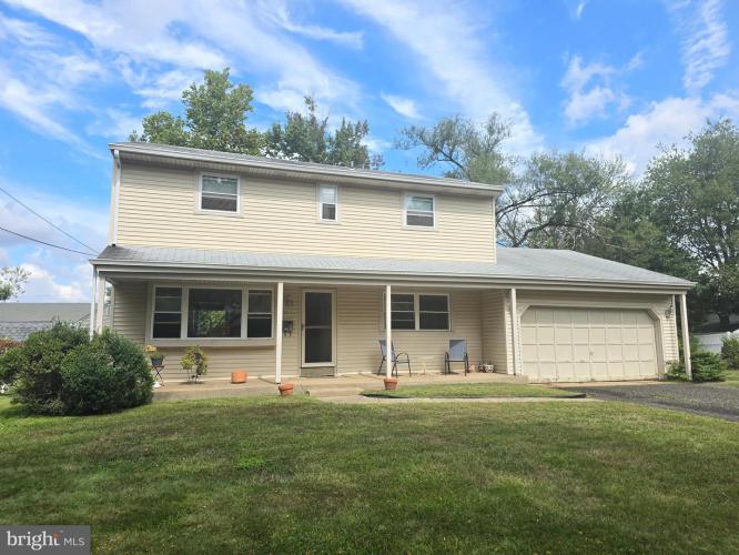 Photo of 321 Iris Road, Cherry Hill NJ