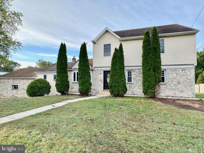 Photo of 894 Somerdale Road, Blackwood NJ