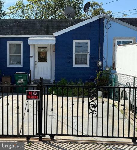 Photo of 619 N 32nd Street