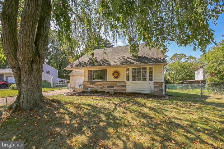 Photo of 1523 N Bowling Green Drive, Cherry Hill NJ