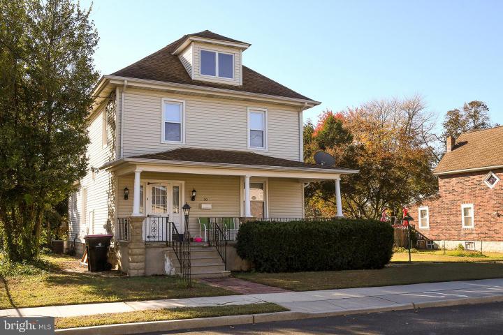 Photo of 30 12th Avenue