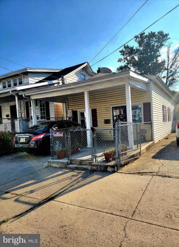 Photo of 243 N 40th Street