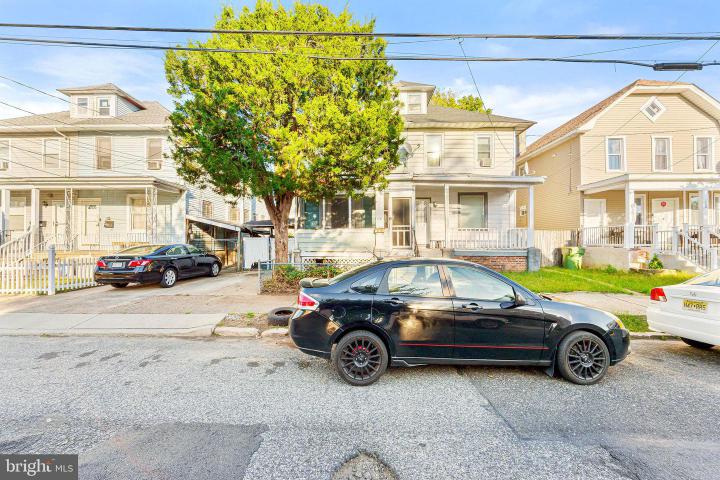 Photo of 118 S 32nd Street