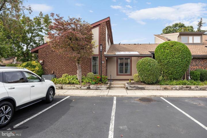 Photo of 191 Uxbridge, Cherry Hill NJ
