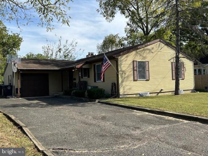 Photo of 25 State Avenue, Lindenwold NJ