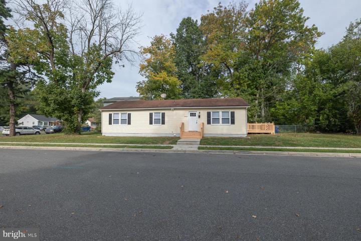 Photo of 319 Magnolia Avenue