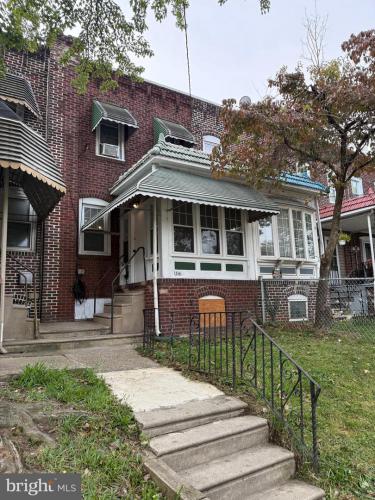 Photo of 1316 S Merrimac Road