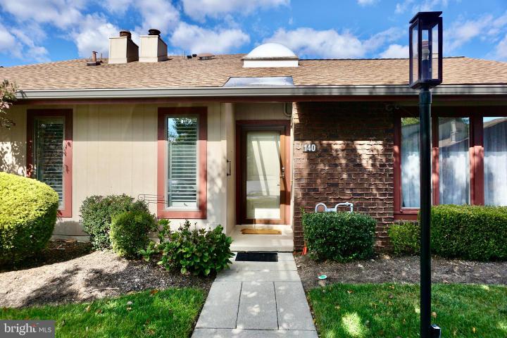 Photo of 140 Uxbridge