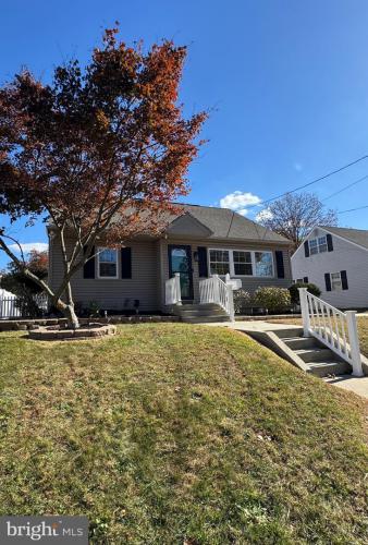 Photo of 374 Walnut Avenue