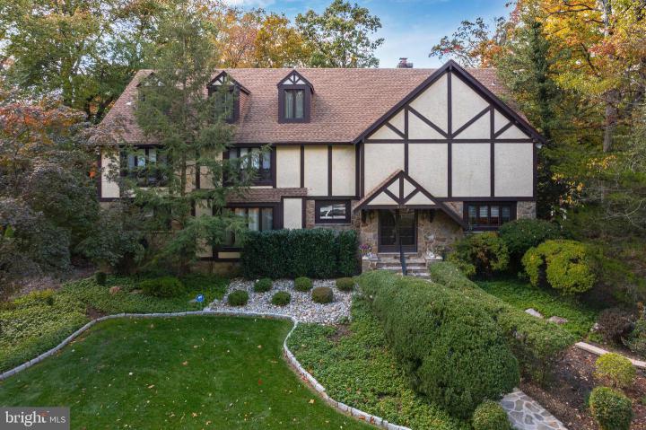 Photo of 533 Heartwood Road, Cherry Hill NJ