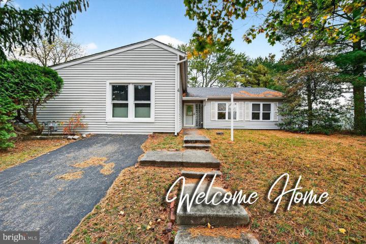 Photo of 4 Parkhill Lane, Sicklerville NJ