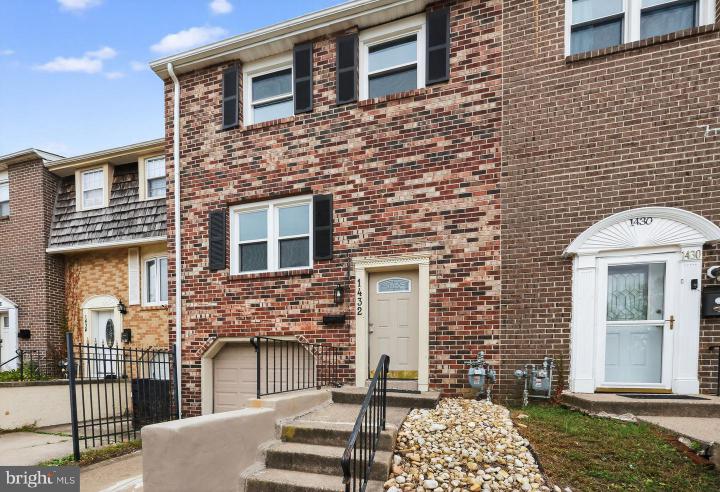 Photo of 1432 Boxwood Drive, Blackwood NJ