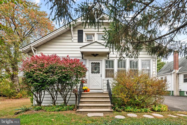 Photo of 29 E Gloucester Pike