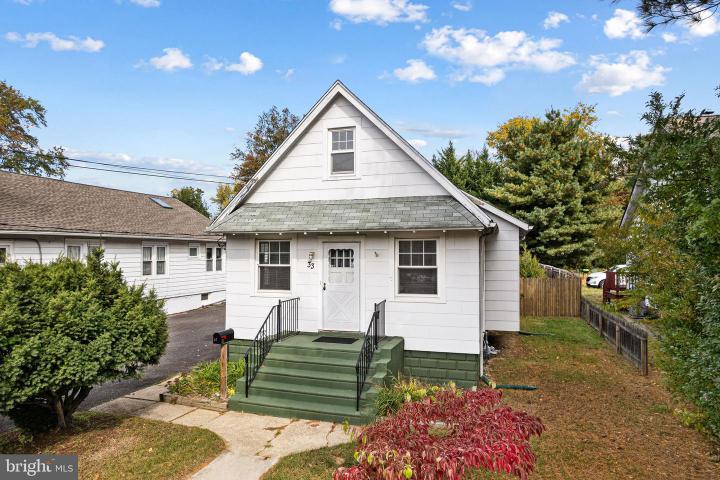 Photo of 33 E Gloucester Pike, Barrington NJ