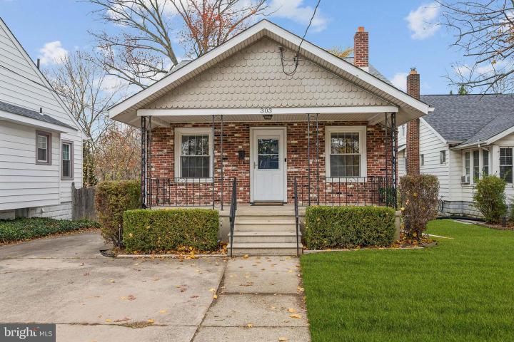 Photo of 303 Highland Avenue