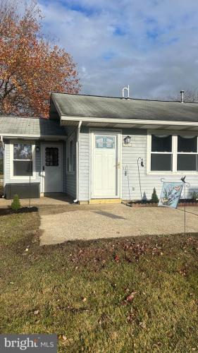 Photo of 112 Elmtowne Boulevard