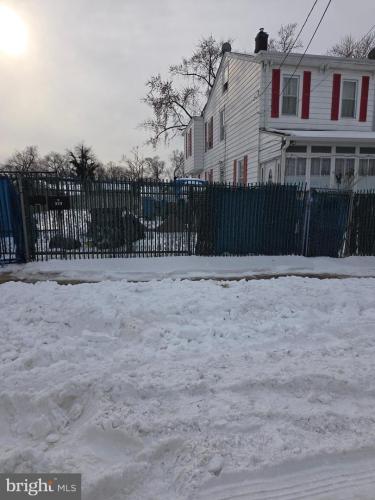 Photo of 329 39th Street