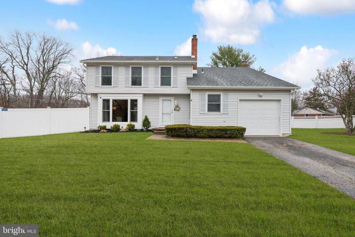 Photo of 5 N Lamp Post Lane