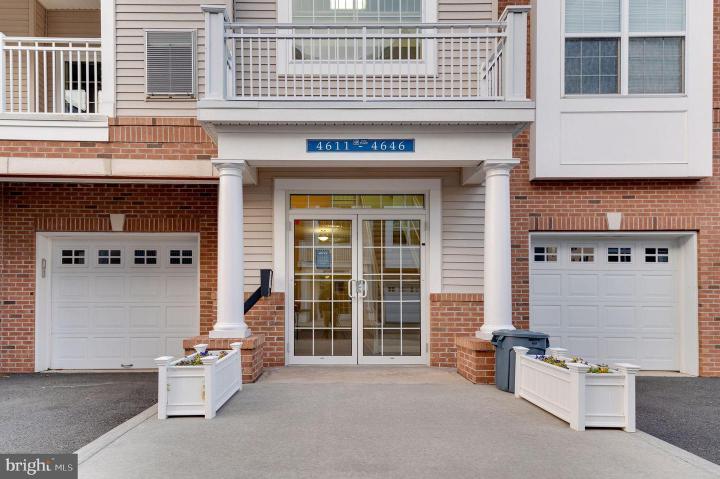 Photo of 4646 Derby Court