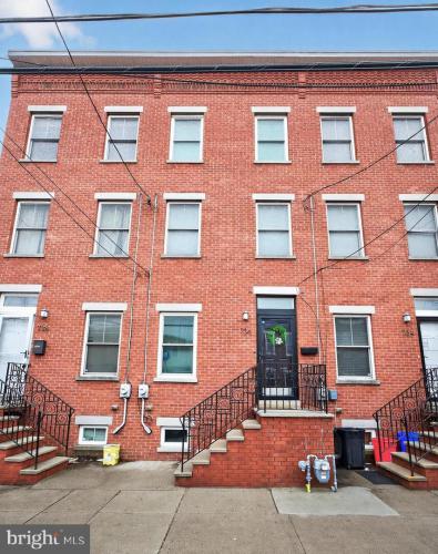 Photo of 736 New Street