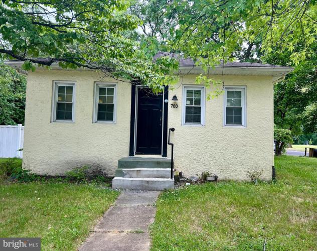 Photo of 700 Church Road