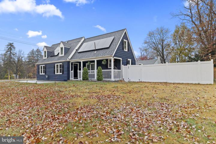 Photo of 1 Webster Avenue