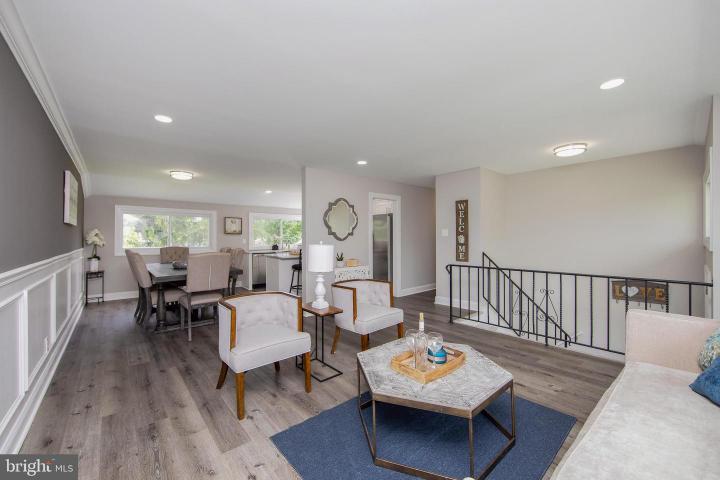 Photo of 231 Hollyoke Road