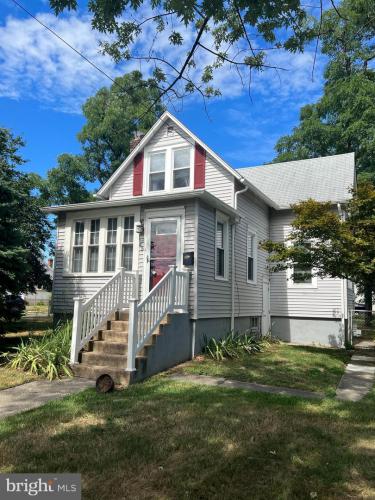 Photo of 45 N Logan Avenue