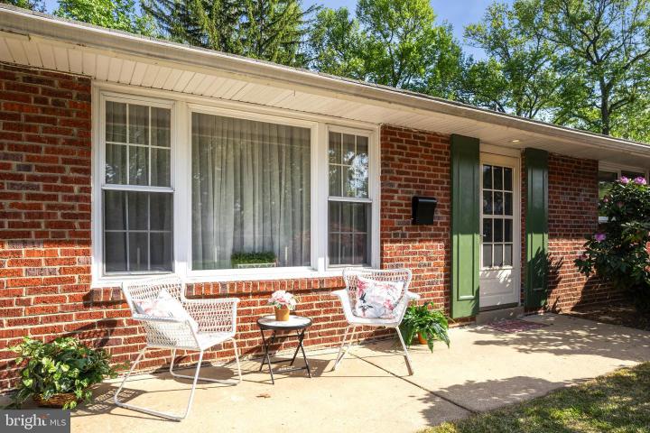 Photo of 225 Bradley Avenue