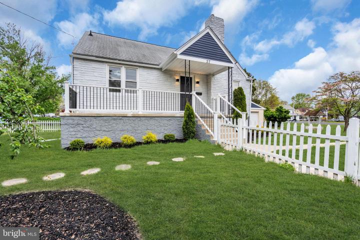 Photo of 37 Washington Avenue