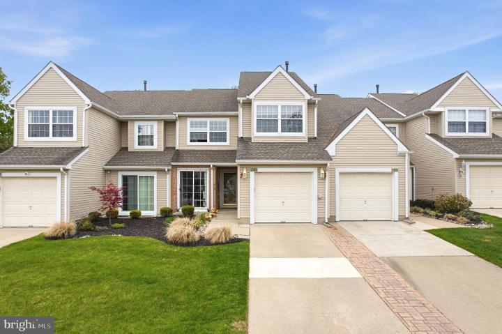 Photo of 2102 Doral Drive